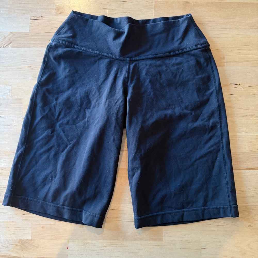 High Waisted Athleta Bike‎ Shorts